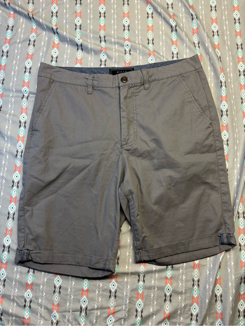 💢21men Gray Flat Front Cotton Shorts